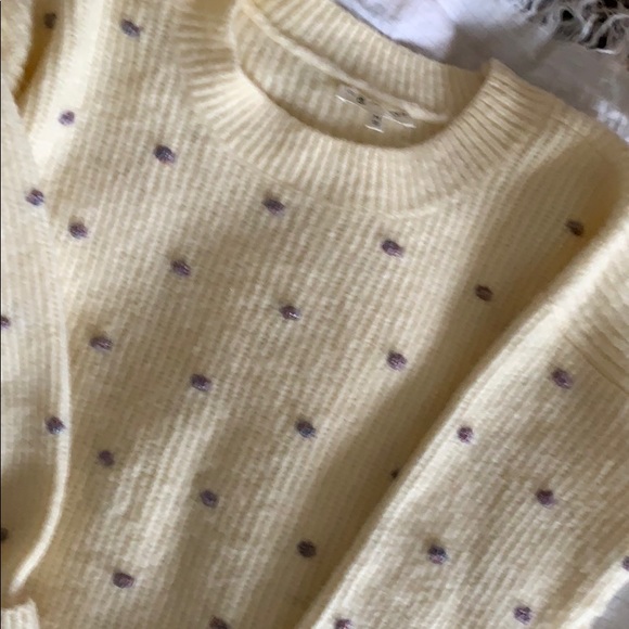 Lou & Grey cream sweater 🌸 - Picture 10 of 15